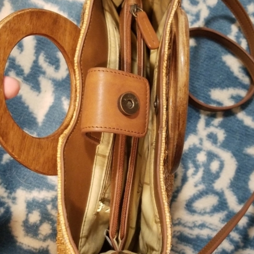 Fossil Straw Satchel with Wooden Circle Handles in Tan - Picture 3 of 8